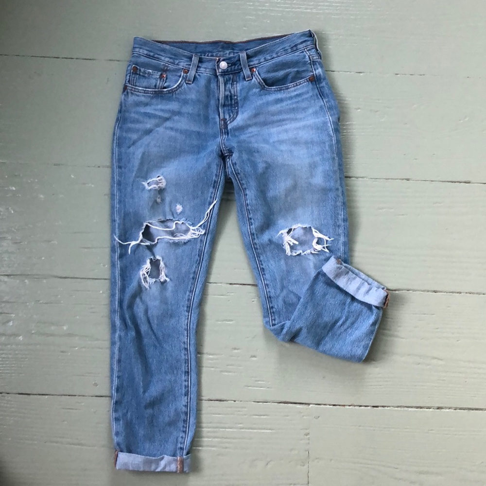 501 Levi jeans - loose fit with cuffed ankles
